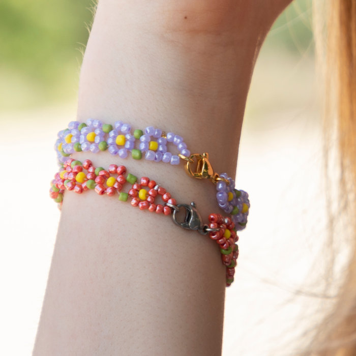 How To Make A Flower Beadwork Bracelet With Seed beads inspi337