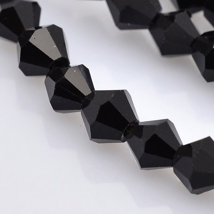 Faceted Glassbeads Bicone Black 4mm, 90 pieces