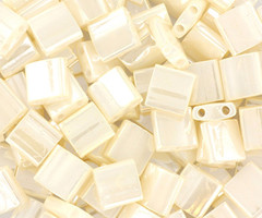 35 Stuks Miyuki Tila 5x5mm Ceylon Antique Ivory Pearl