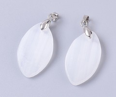 Natural Calcite Gemstone Charm Eye 31x17x4mm