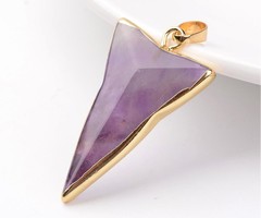 Natural Amethist Edelsteen Bedel Driehoek 35x25x8mm