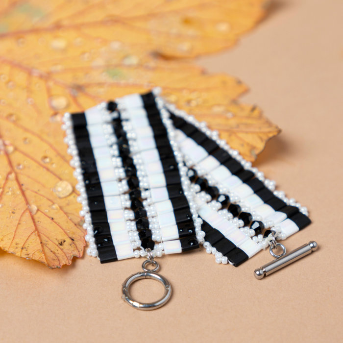 Black and White Bracelet with Miyuki Tila Beads Inspi392