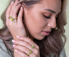 Make Beaded Rings with Flowers and Connectors