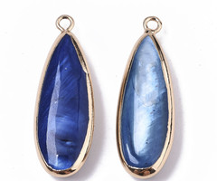 Natural Freshwater Shell Charm Teardrop 32x11x5mm