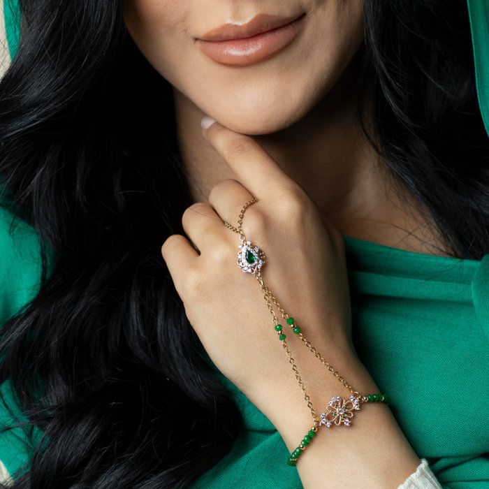 Luxury Charm with Zirconia 26x15mm Flower Green White