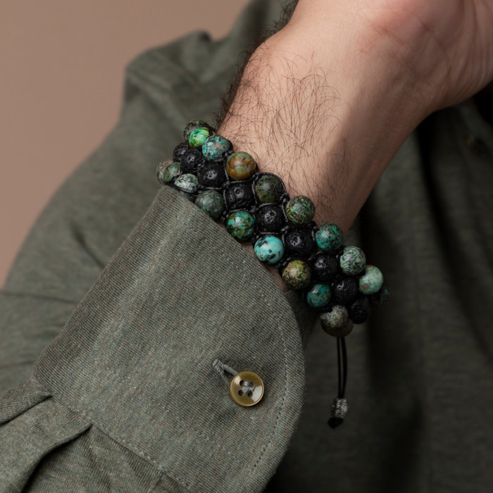 Natural Lavakralen Zwart 8mm, streng van 40 stuks