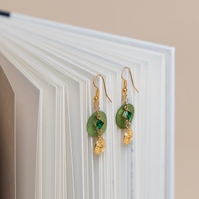 Green Boho Earrings with Shell Charm Inspi412