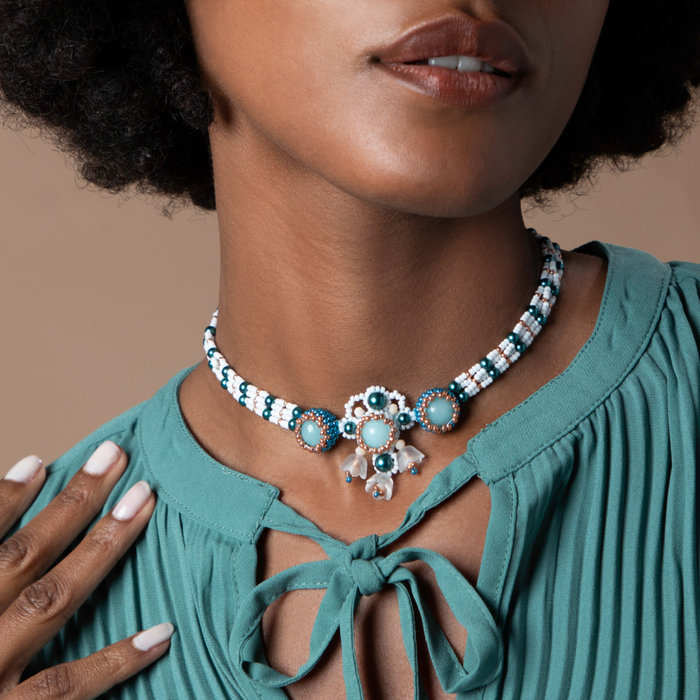 Ketting met Edelstenen en Bloem Kralen Maken Inspi415