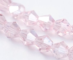 90 stuks Facetkralen Bicone 4mm Roze Shine