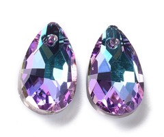 Glass Charm Teardrop Light Purple Shine 16x9x5mm