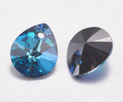 Glas Bedel Druppel Crystal Blauw 16x9x5mm