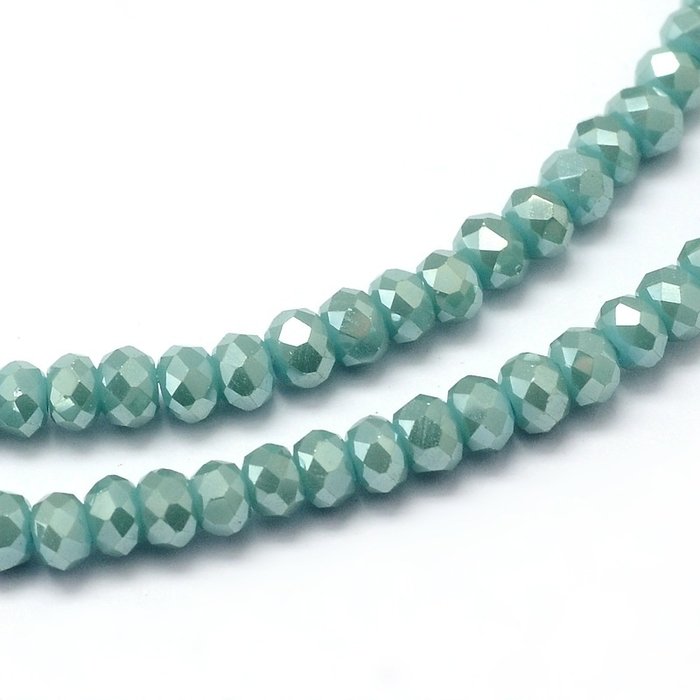 Electroplate Facet Glaskralen Groen 3x2mm, streng 195 stuks