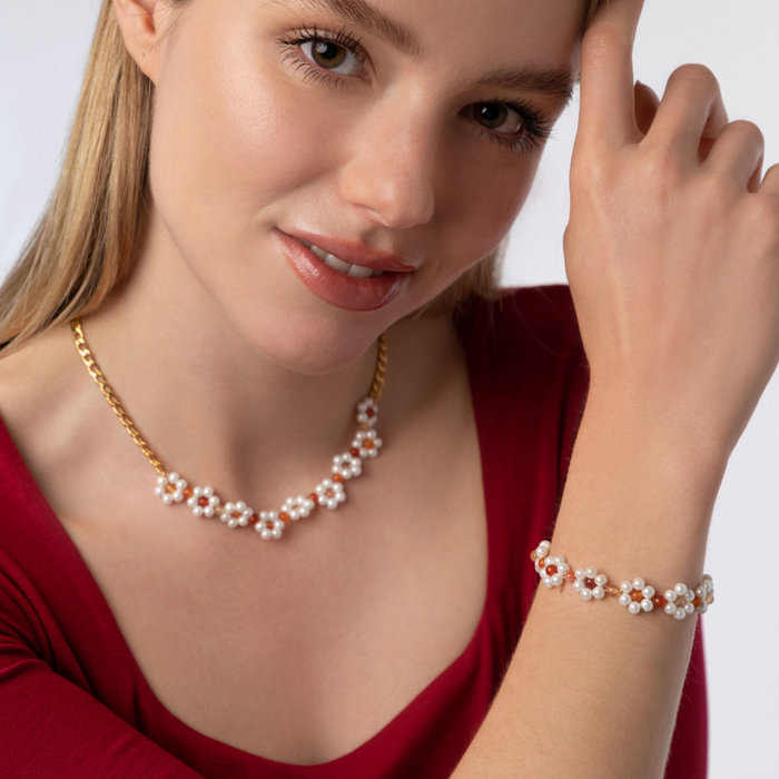Simple & Beautiful Pearl Flower Bracelet/Flower jewelry tutorial 