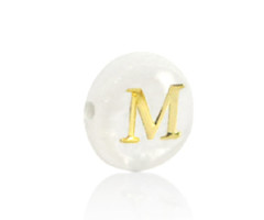 Letterkraal Wit Parelmoer Schelpkraal 6x4mm met Gouden Letter M