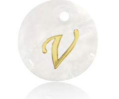Initial Schelp Bedel Wit Parelmoer 15x2mm met Gouden Letter V