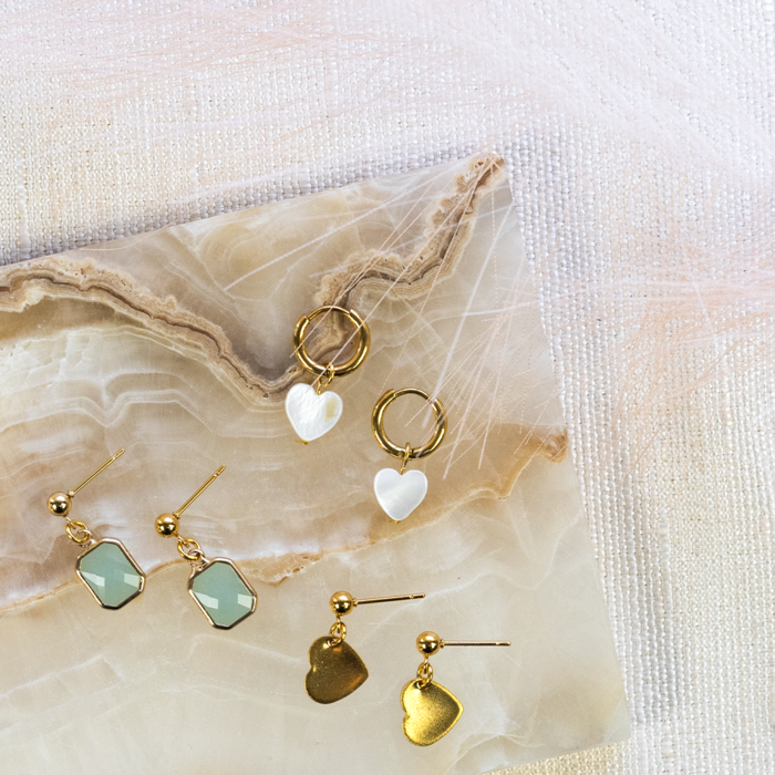 Natural Zoetwater Schelp Kraal Hartje 8x8~9x2.5mm, 45 stuks