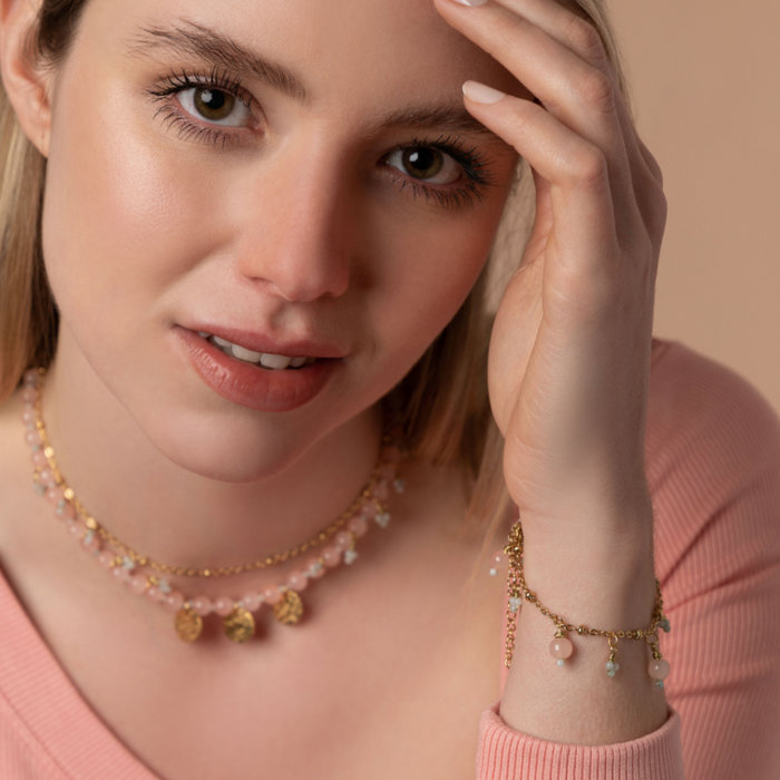 Making a Stainless Steel Charm Bracelet with Glass- and Gemstone Beads Inspi454