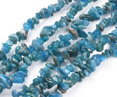 Natural Apatite Chips 5~13x3~8mm strand 84cm, circa 260 pieces