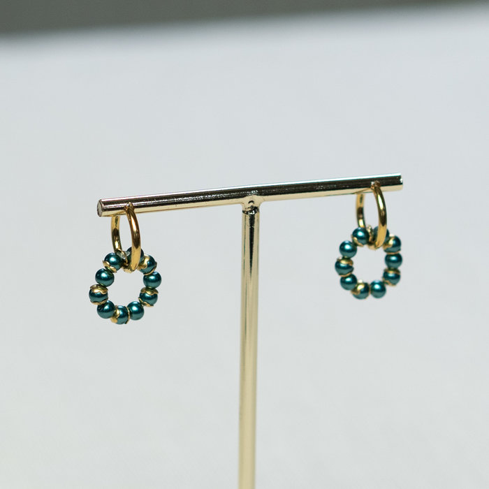 111* Top Quality Glass Pearls 4mm Petrol, strand 100 pieces