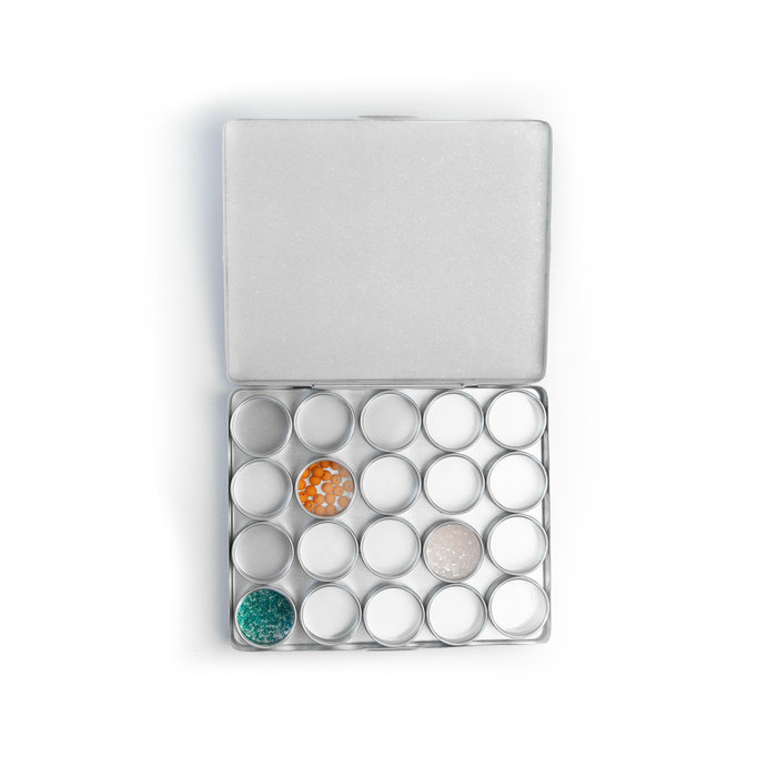 Storage box 17x14cm with 20 aluminum containers 3cm