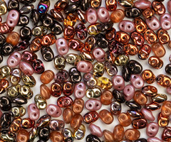 Super Duo Chech Glassbeads 2.5x5mm Vintage Pink Mix, 300 pieces