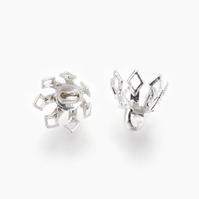 (edelsteen) Kapjes met een Oogje Zilver 8x8mm, 20 stuks