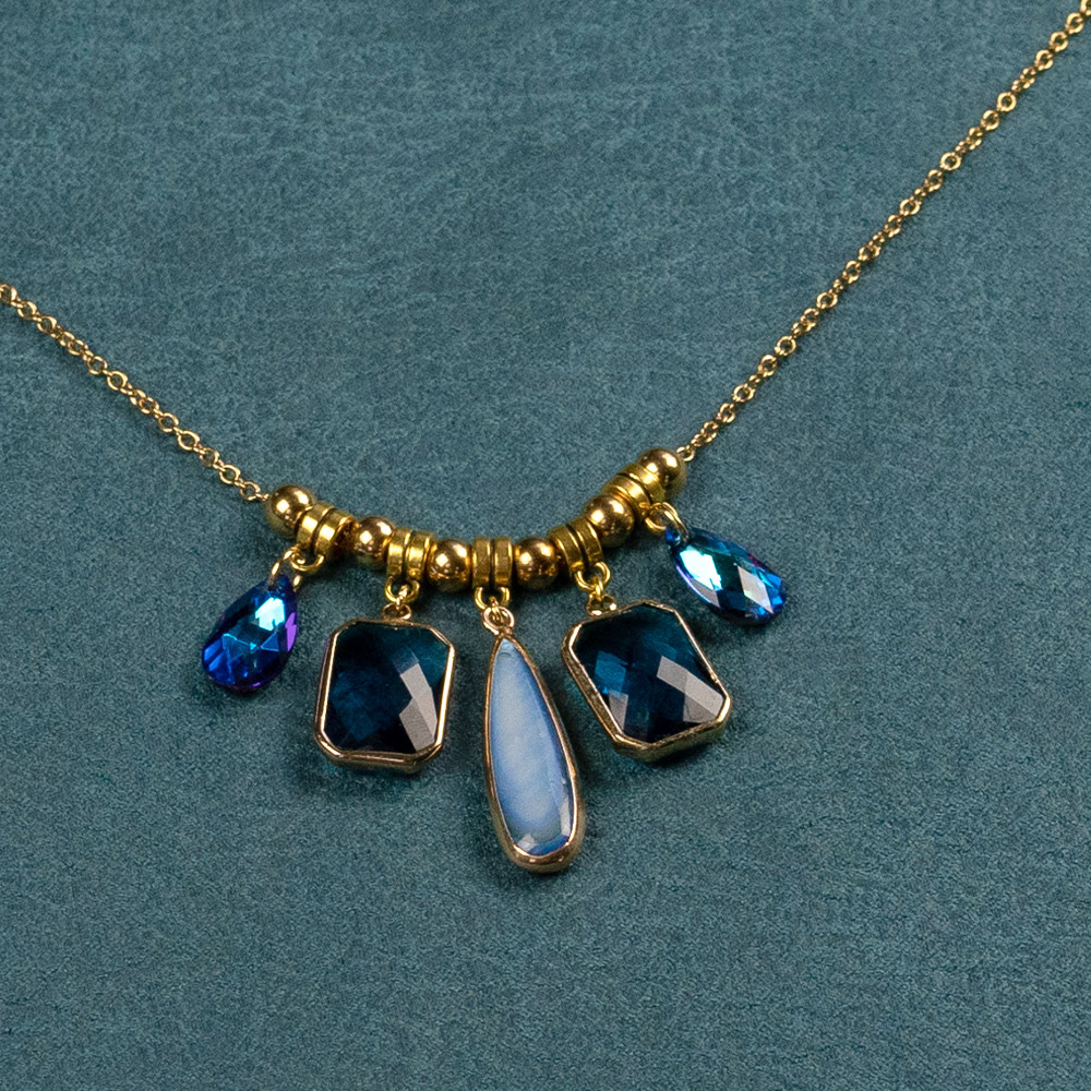 insluiten Recensent schoorsteen Gouden Ketting met Blauwe Bedels - Beads & Basics