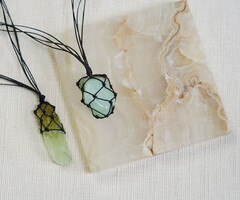 Macramé Necklace with Interchangeable Stone