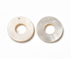 Natural Shell Charm Open Circle 14~15x2mm