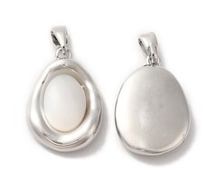 Natural Schelp Bedel Ovaal Zilver 18x12.5x3.8mm