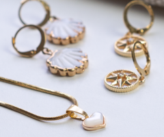 Stainless Steel Jewelry with Shell charms