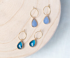 Minimalistische oorbellen met druppel bedel