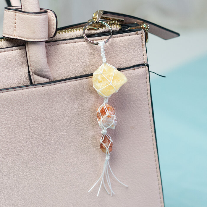 Sleutelhanger met Macramé geknoopte Edelsteen