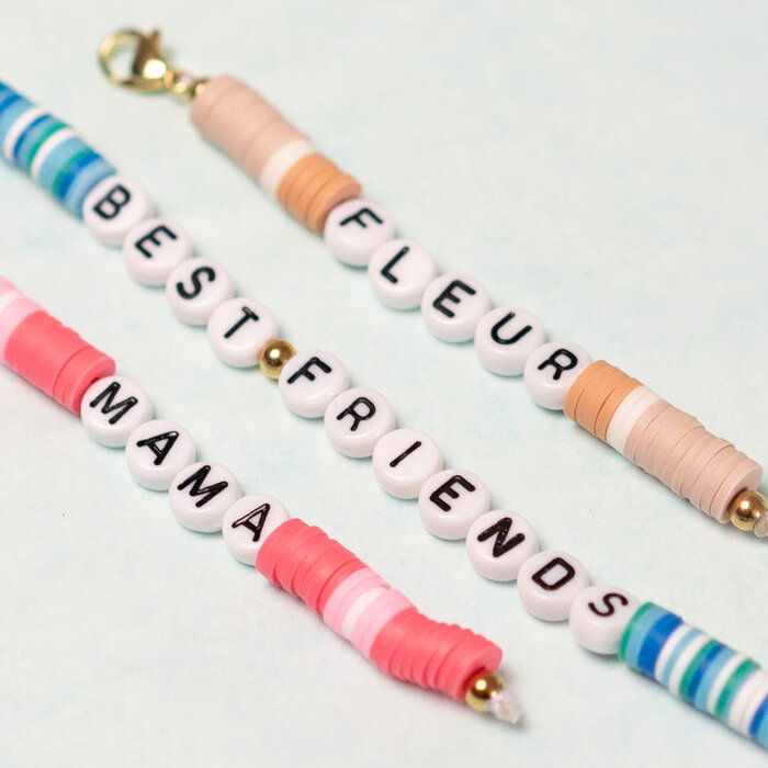 Sleutelhanger met Katsuki Fimo en Letterkralen