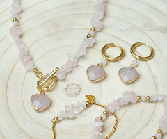 Armband, Oorbellen en Ketting van Rozenkwarts