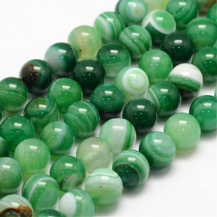 Dyed Agate Beads Green 8mm, strand 40 pieces