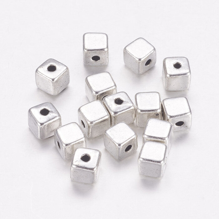Tibetaanse Spacer Beads Cube 4mm Antiek Zilver, 30 stuks