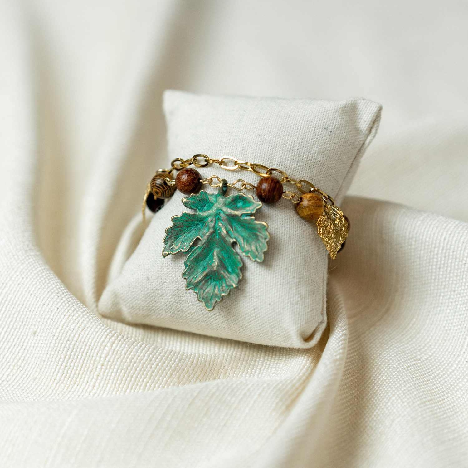 How to make a Bracelet with Wooden Beads Inspi652