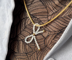 DIY Beaded bow