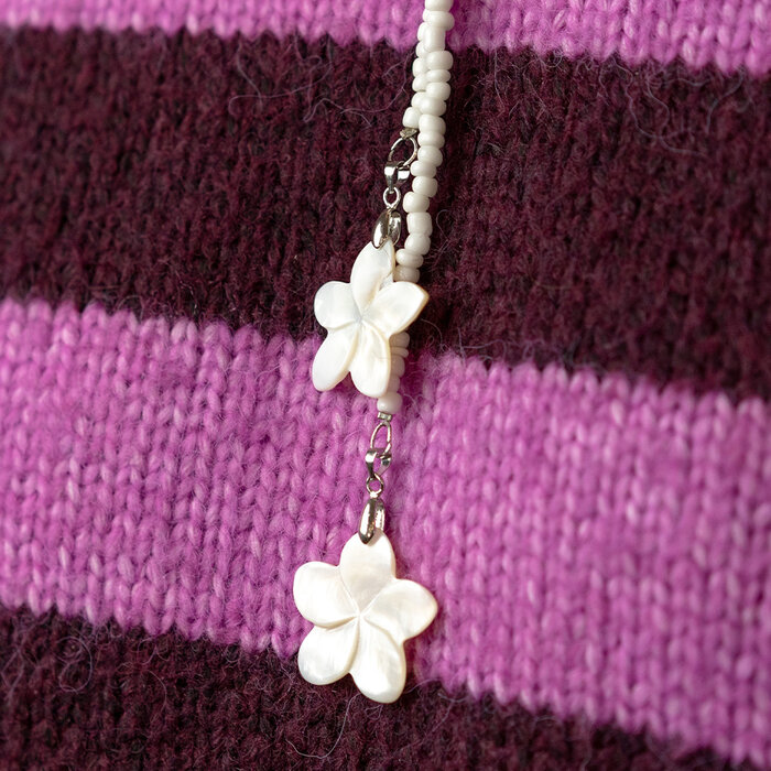 Natural Zoetwater Schelp Bedel Bloem Zilver 29x30x3mm