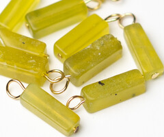 Stainless Steel Peridot Charm Gold Plated 18x5mm