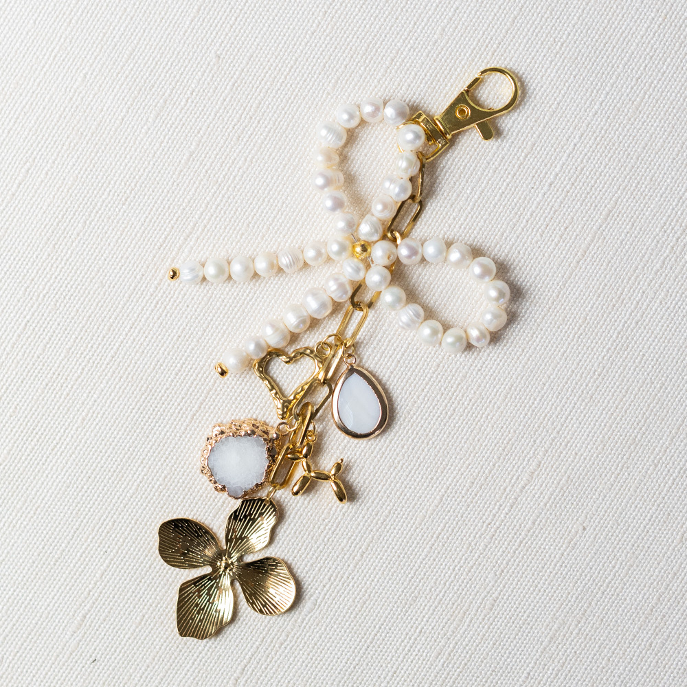 Bag Charm Making with Bow of Pearl Beads Inspi662