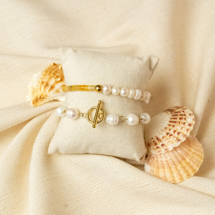 Fresh Water Pearls 10~11mm Natural White, aprox. 30 pieces