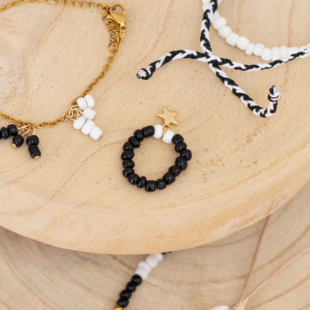 The Beads and Basics Kit - What can you Make with it? Inspi687