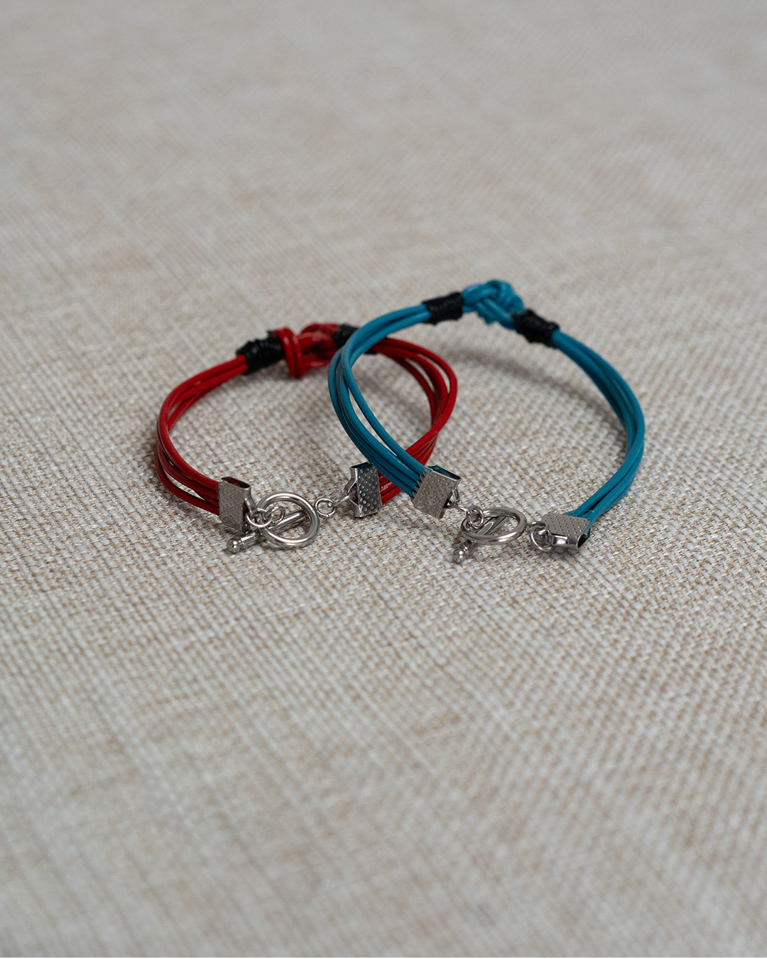 BoxKnot Armband Leer in Blauw en Zwart Maken Inspi349