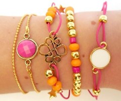 Armbandjes goud met roze