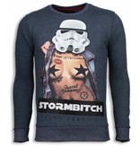 Local Fanatic Stormbitch  Rhinestone Sweater - Tjocktröja Herr - 5911B - Blå Local Fanatic Stormbitch  Rhinestone Sweater - Tjocktröja Herr - 5911B - Blå