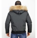 Enos Vinterjackor Päls Herr - Stor Pälskrage - PI-739Z  - Svart Enos Vinterjackor Päls Herr - Stor Pälskrage - PI-739Z  - Svart