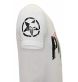 Local Fanatic Punisher Herr T Shirt  - Vit