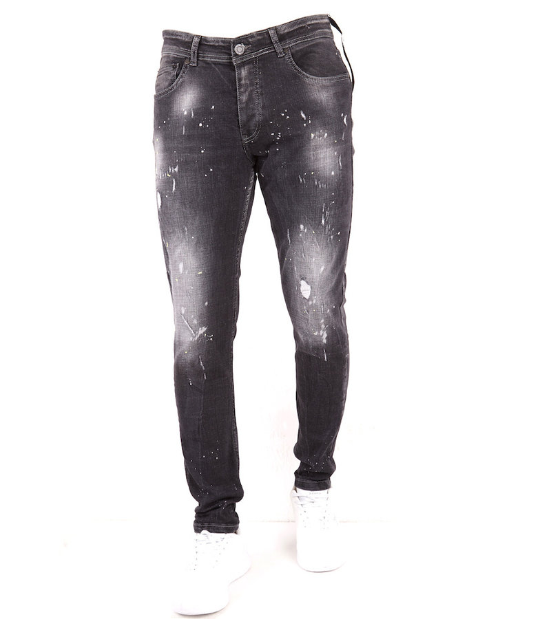 True Rise Slim Fit Jeans Met Gerafeld Effect - D&C-014 - Svart